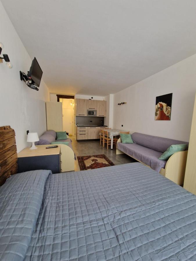 Il Balcone Fiorito Apartment ซานตา กาเตรีนา วัลฟูร์วา ภายนอก รูปภาพ